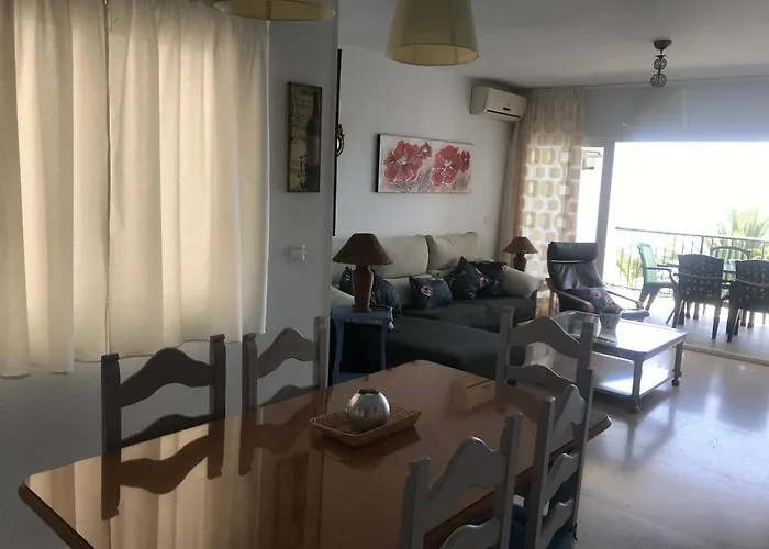 Apartament Tuhillo 8